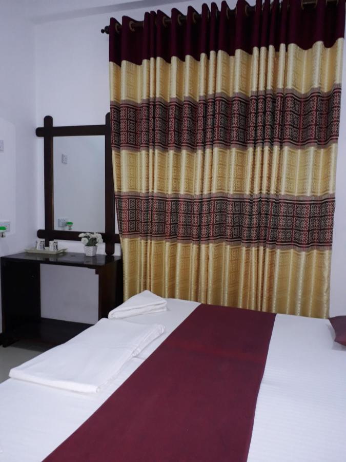 Granwin Hotel & Restaurant Dambulla Bagian luar foto