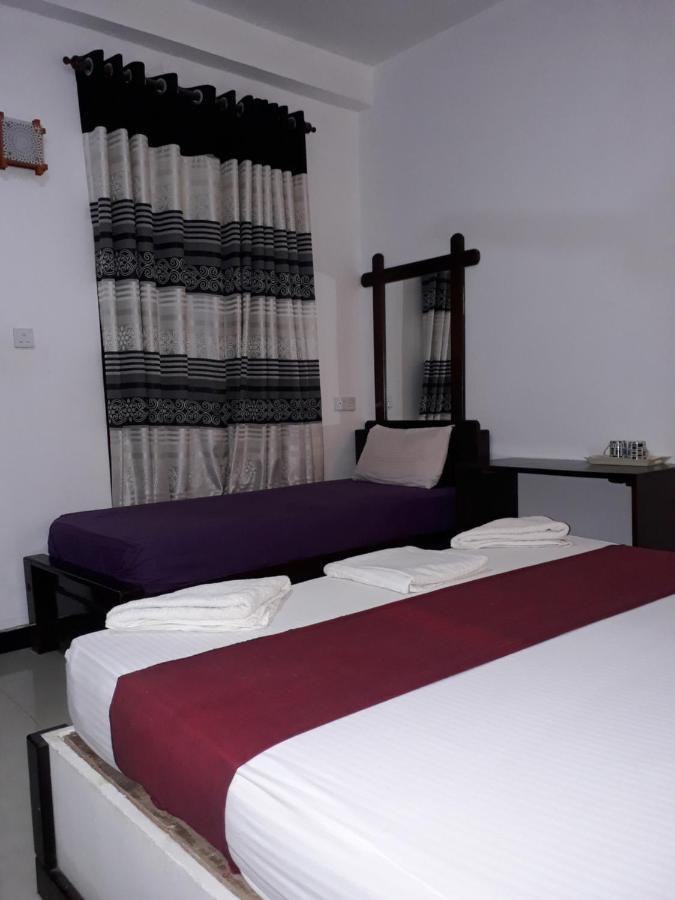 Granwin Hotel & Restaurant Dambulla Bagian luar foto